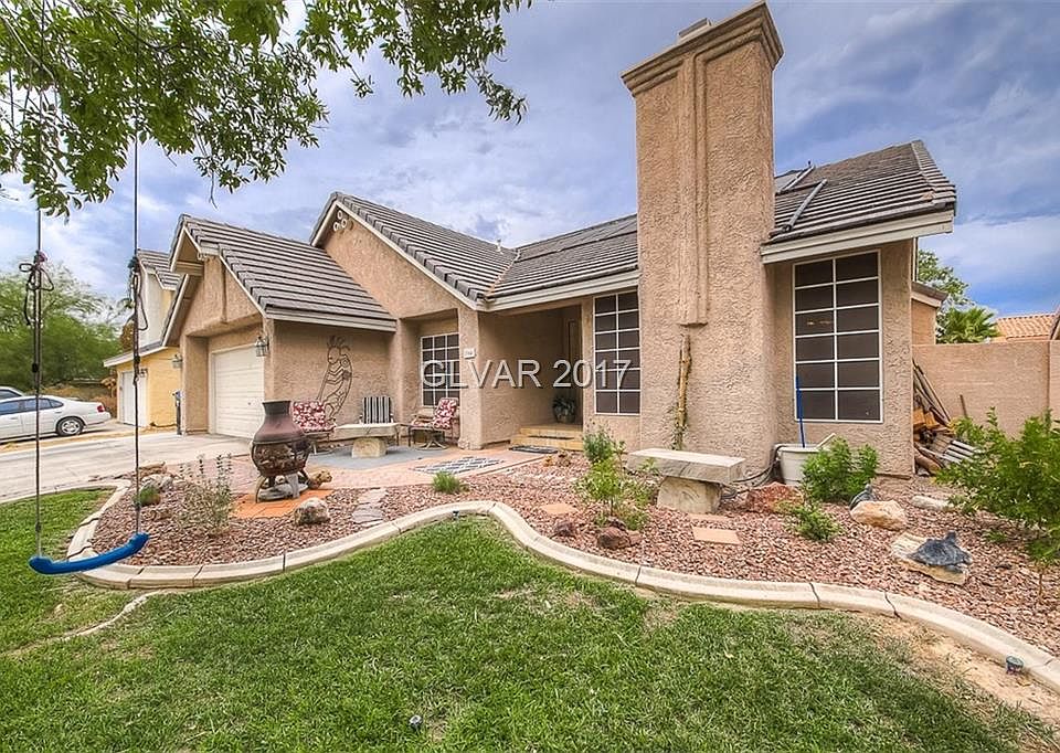1st image of 304 Vallarte Dr