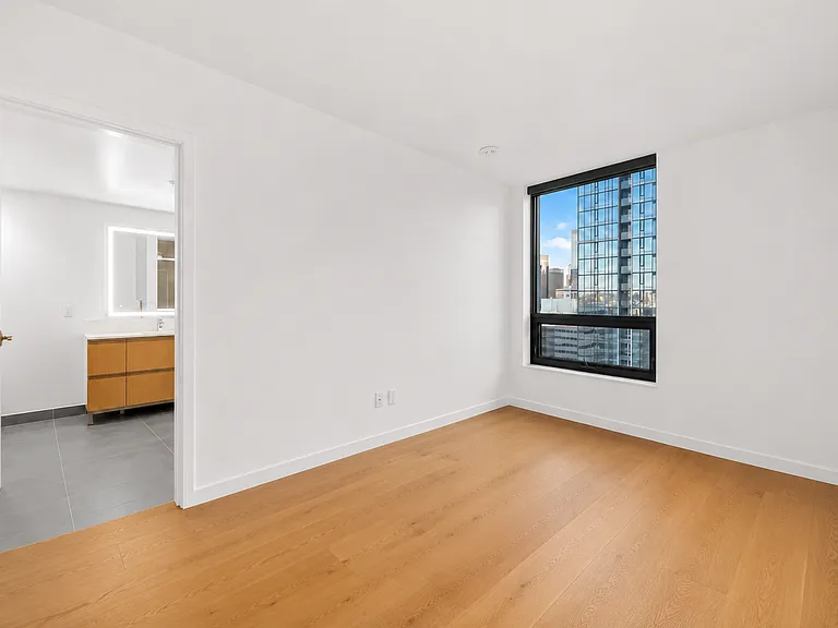1808 Minor Ave #3205 — Photo 4