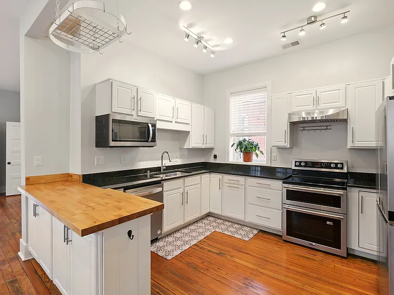 1025 S 1st St #2 — Photo 23