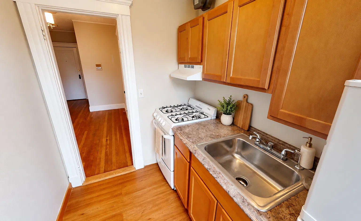 120 Brainerd Rd — Photo 3