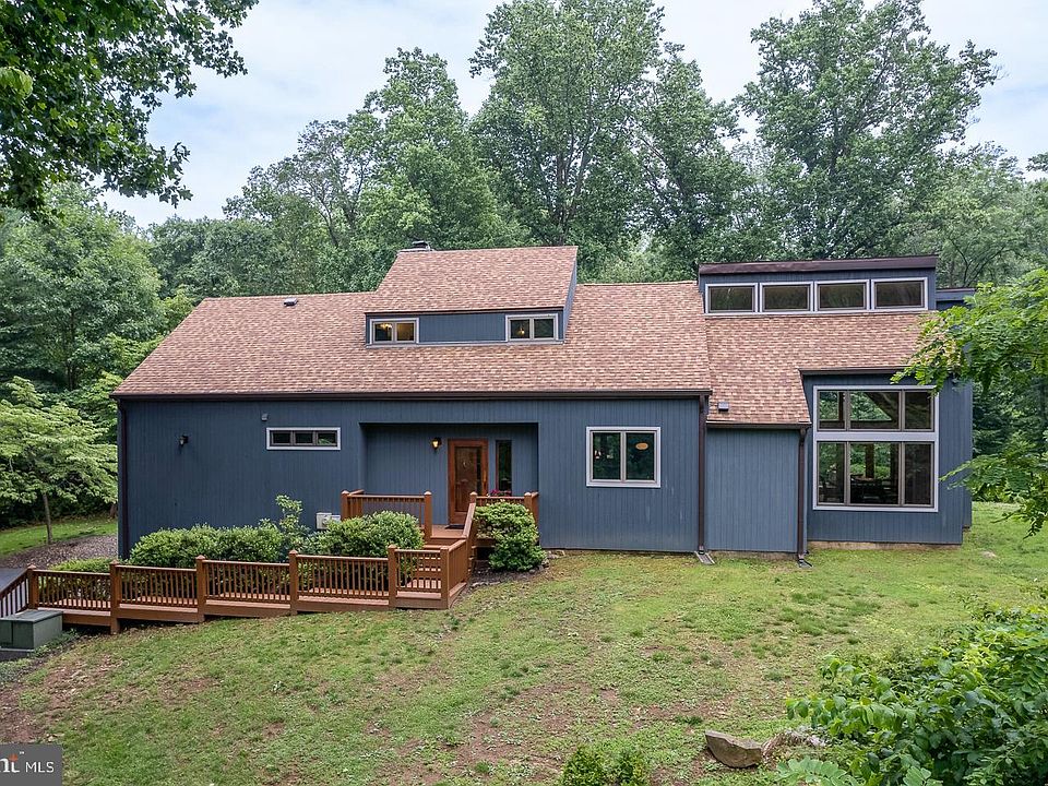 47 Stoney Bank Rd, Glen Mills, PA 19342 Zillow
