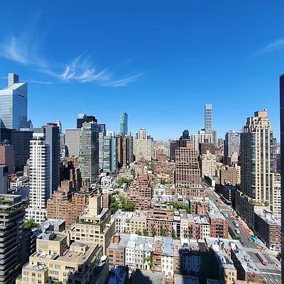 Rented by RSNY Realty | media 4