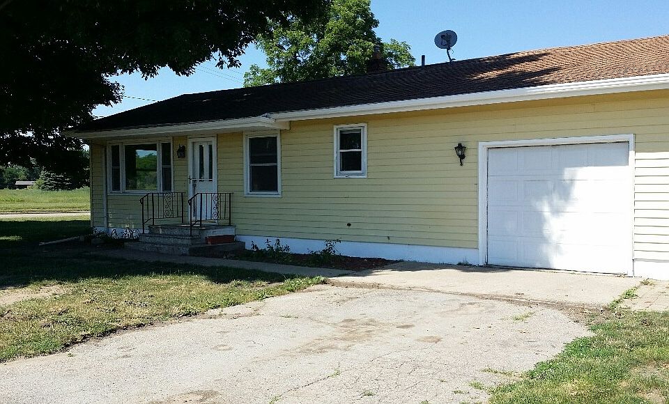 1st image of 301 W Battle Creek St