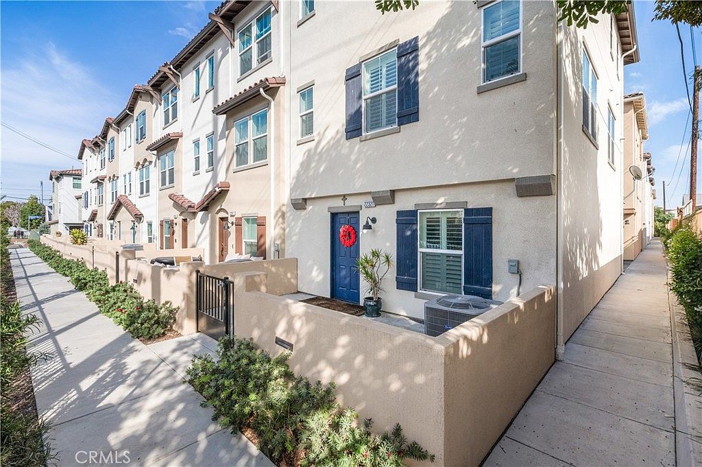 22321 Spanish Oak Ct, Torrance, CA 90502 | Zillow