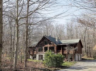 864 Camp Run Rd #T-305, Donegal, PA 15628