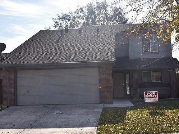 5th image of 1410 Christina Dr