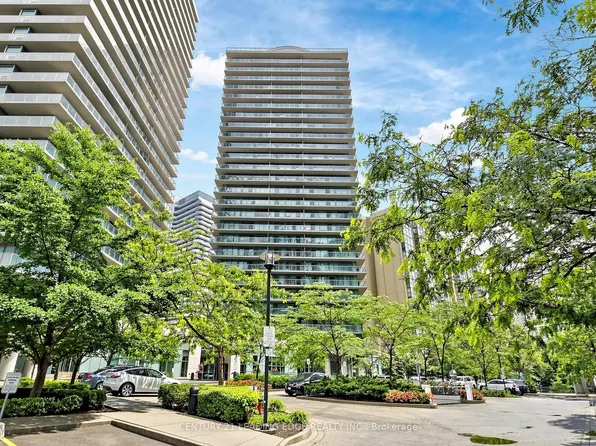 5500 Yonge St #1610, Toronto, ON M2N 7L1