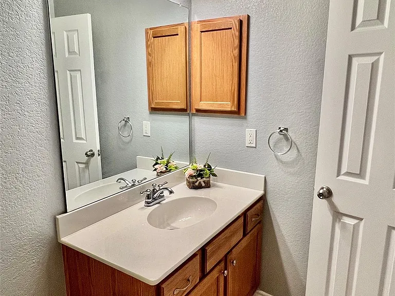 1728 Red Oak Ct — Photo 21