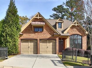 10997 Waters Rd, Alpharetta, GA 30022