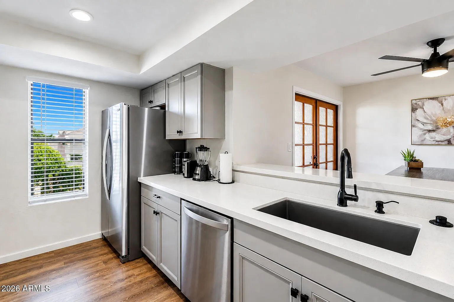 1 bed, 1.0 bath, 832 sqft, $1,550 — Photo 1
