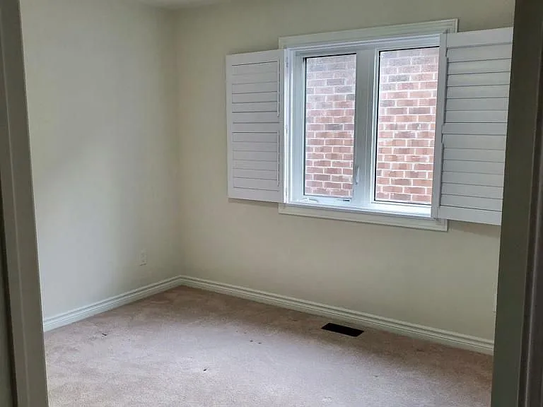 1807 Fosterbrook St — Photo 29