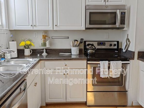 2003 Cedar St