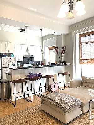 3rd image of 229 Smith St #1