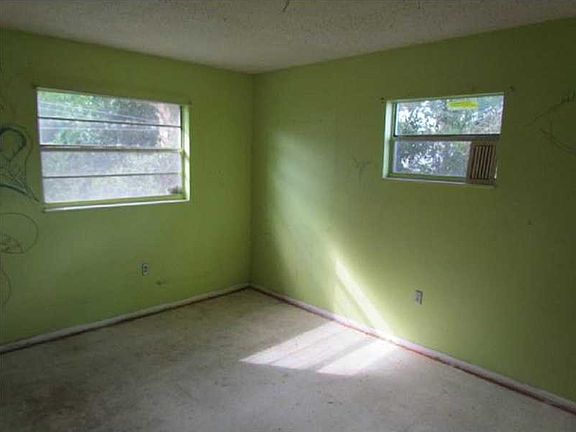5th image of 1715 40th Ave