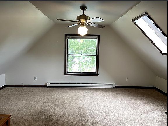5th image of 121 Rushbrook Rd #3