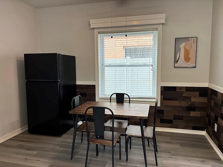 Isabelle Ave — Photo 10
