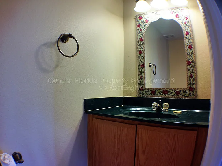 4437 Stonemeadow Dr — Photo 8