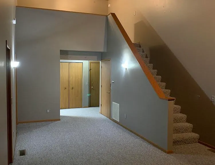14 Country Ln — Photo 10