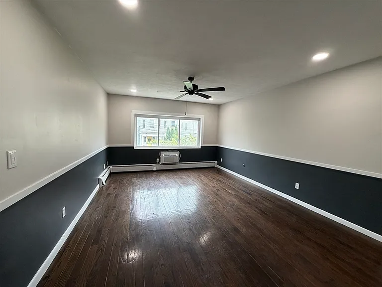 20 Dix St #31 — Photo 2