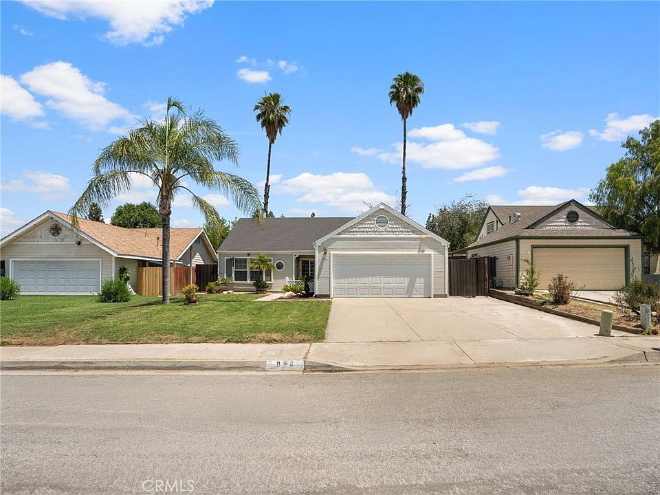 1st image of 990 Torrey Pine Dr