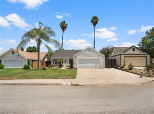 990 Torrey Pine Dr, Colton, CA 92324