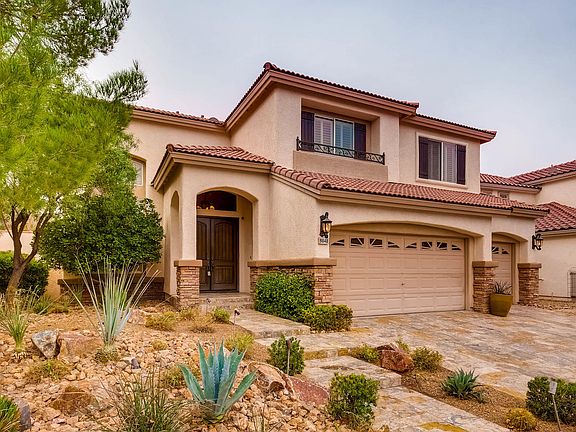 3rd image of 9840 Cantebury Rose Ln