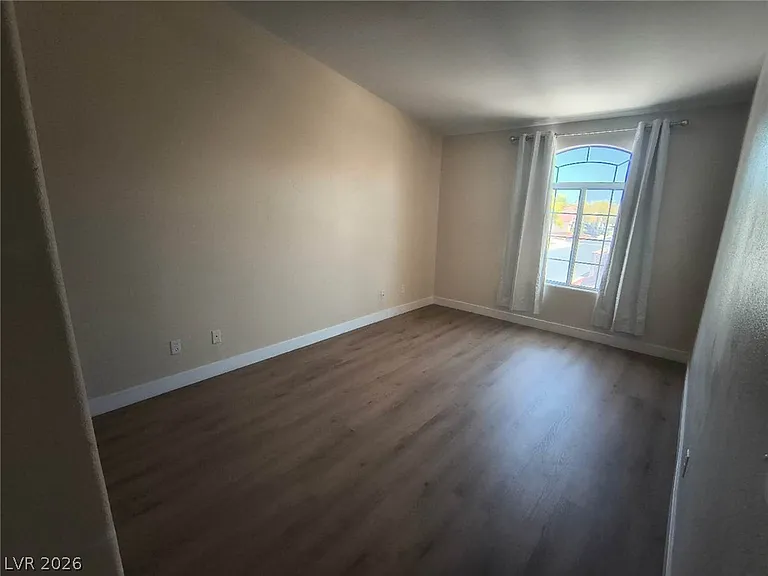 5323 Hanging Tree Ln — Photo 24