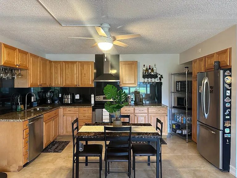 1102 Green Pine Blvd #B1 — Photo 5