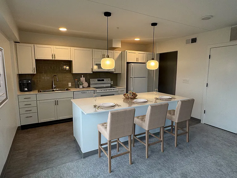 3483 Larimore Ave — Photo 4