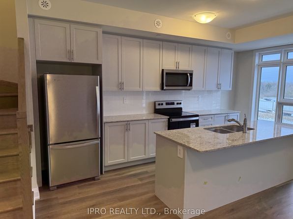 1581 Rose Way #115, Milton, ON L9E 1V8