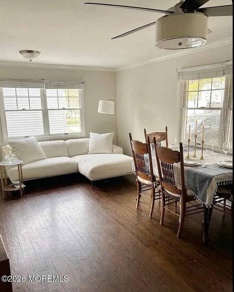 2 bed, 768 sqft, $3,600 — Photo 2