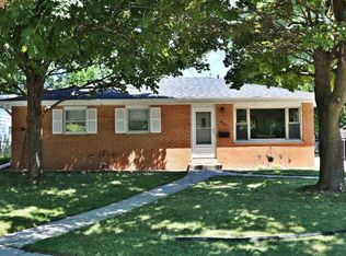 922 S Westfield St, Oshkosh, WI 54902