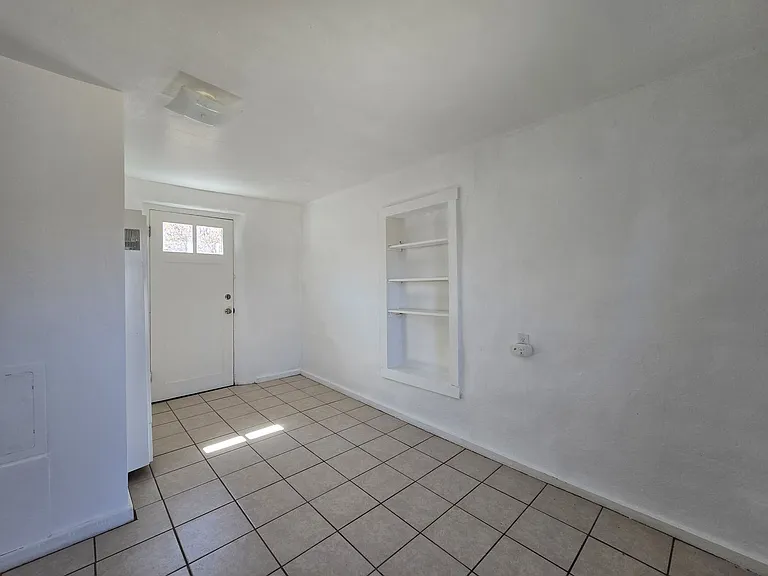 739 Montez Pl — Photo 9