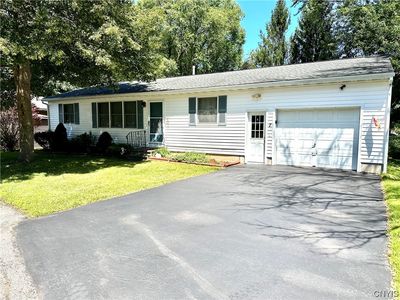7 Burleigh Ter, Fulton, NY, 13069