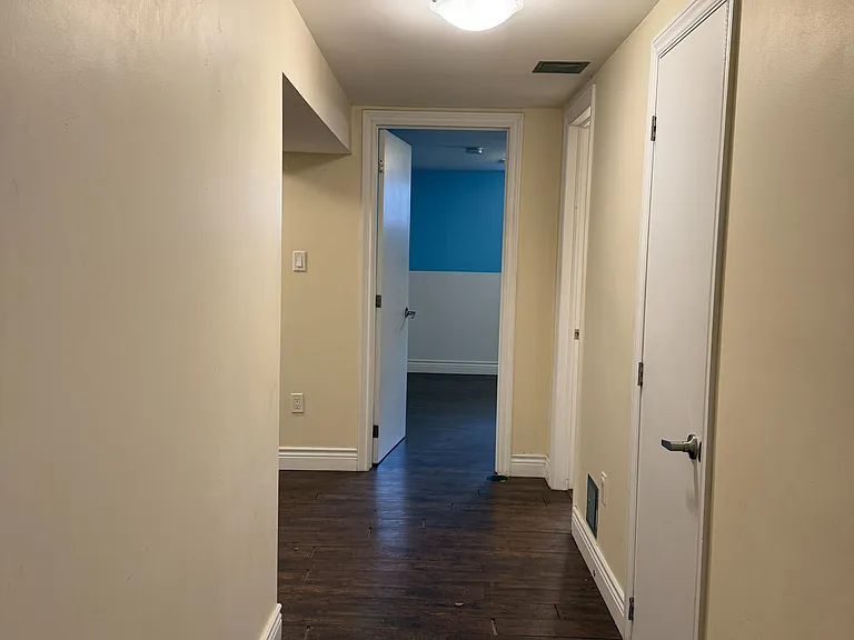 43 Par Ave — Photo 9