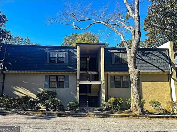 28 Glenald Way NW, Atlanta, GA 30327