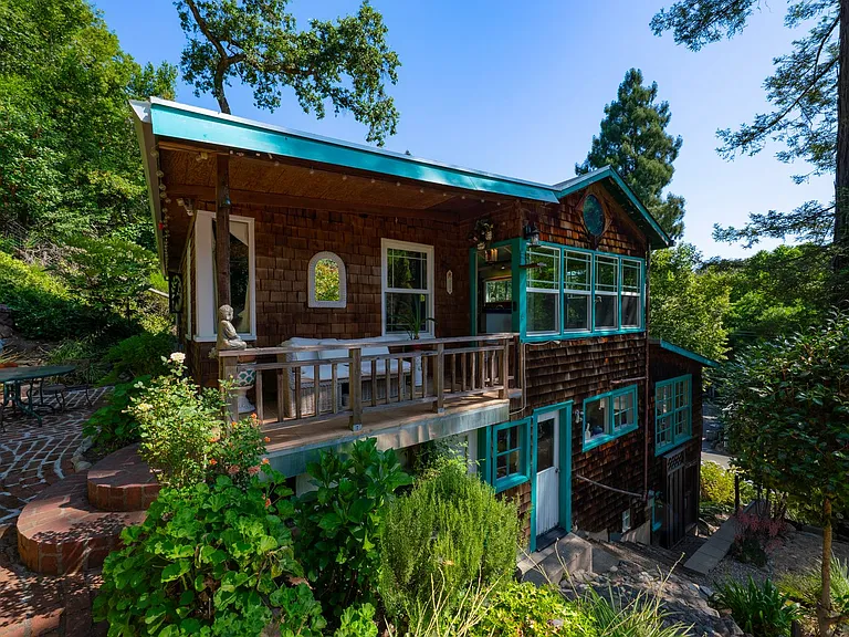 2697 S Fitch Mountain Rd — Photo 2