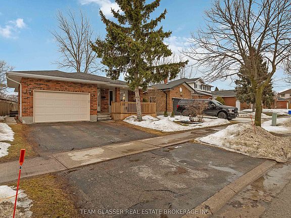 3rd image of 1082 Lawson Rd