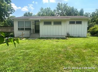 9211 E 50th Ter, Kansas City, MO 64133