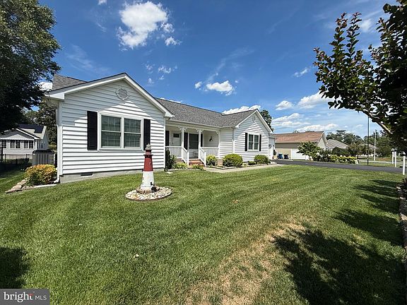 4th image of 31033 Meadow Dr