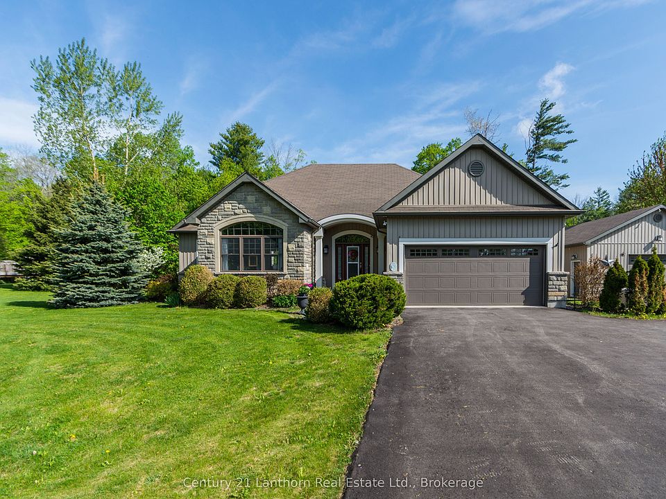1st image of 8 Grandview Ct