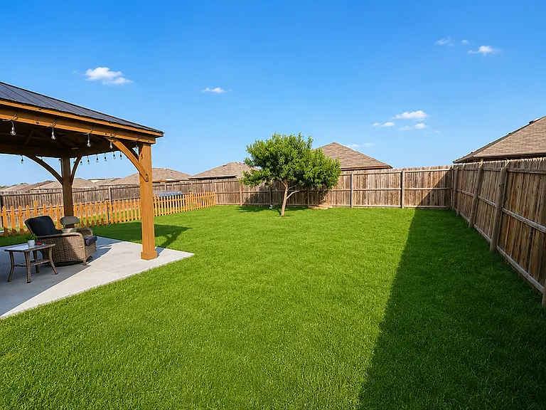 504 Silo Cir — Photo 17