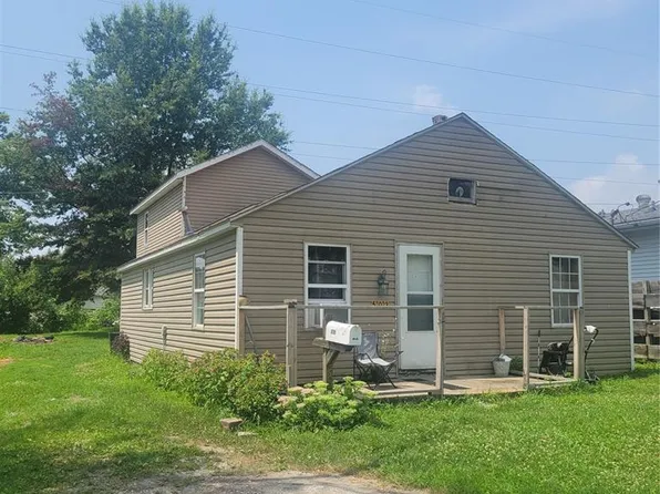 503 S Market St, Hartford, IL 62048