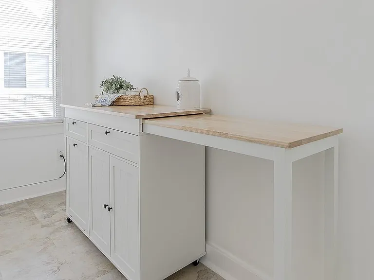 122 W Houstonia Ave — Photo 13