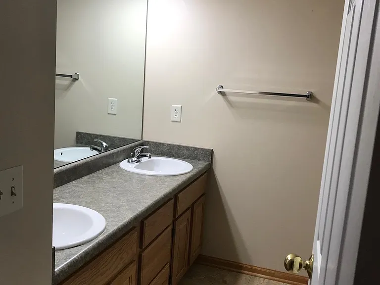 5810 NW 14th Ct — Photo 11