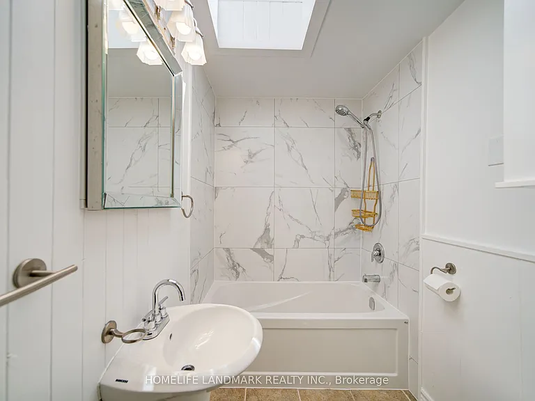 65 Cooks Bay Dr — Photo 11