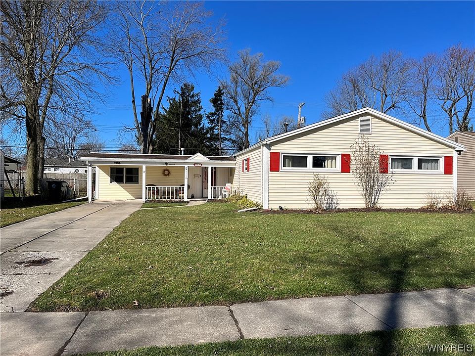 1st image of 24 Beverly Dr