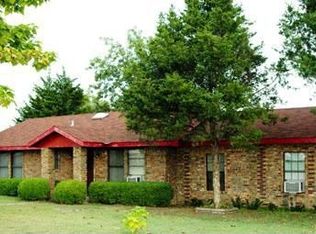 237 Neck Rd, Ferris, TX 75125