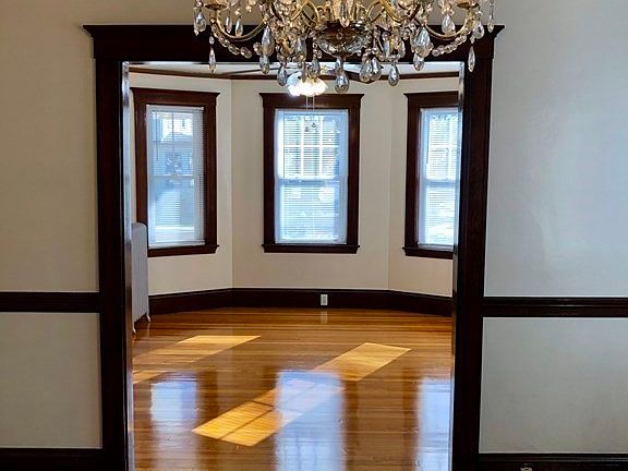 5th image of 32 Rawson Rd #32