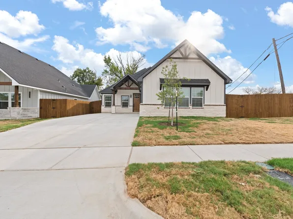 813 Tierney Rd, Fort Worth, TX 76112